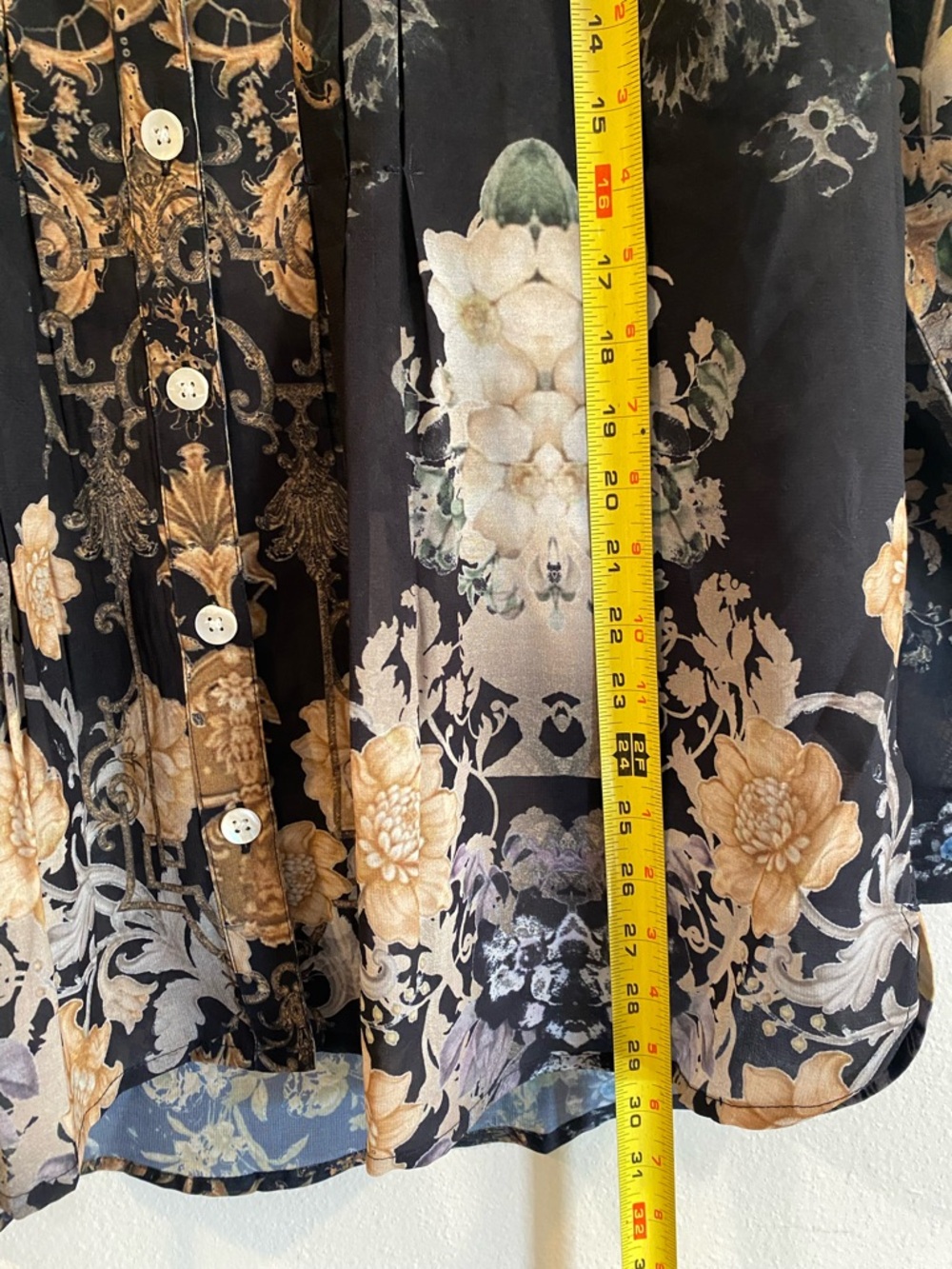 Soft Surroundings 1X Mixed Print Baroque Floral Pintuck Tunic Blouse Fall 2025 - Picture 5 of 9